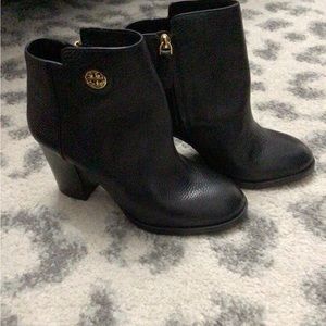 Tory boots in tumbled black color size 8.5-Brand New. $125
